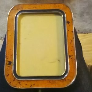 Vintage 1960s picture frame.